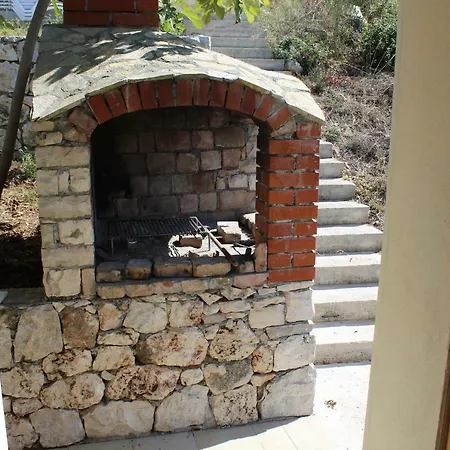 Andrea * Вела-Лука